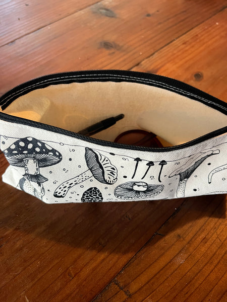 Zippered Mushroom Pouch