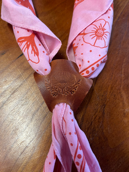 Poppy Stamped Leather Bandana Slide - Warm Brown