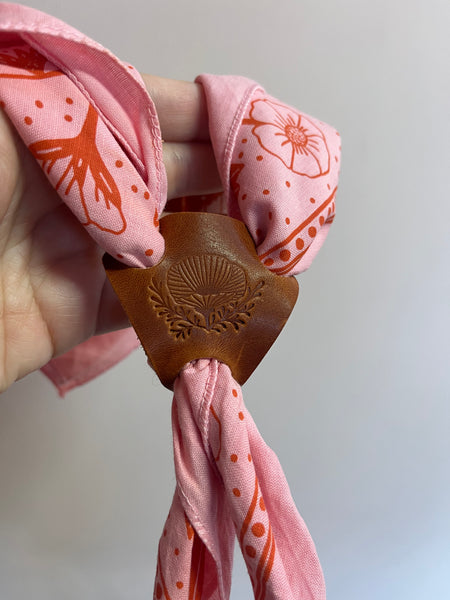 Poppy Stamped Leather Bandana Slide - Warm Brown